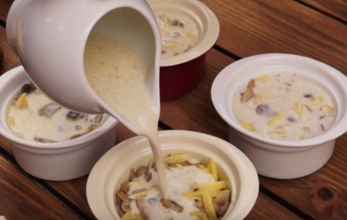 Классический Жульен: 5 вкусных рецептов приготовления с курицей и грибами, со сметаной, в картофеле и в тарталетках с фото пошагово