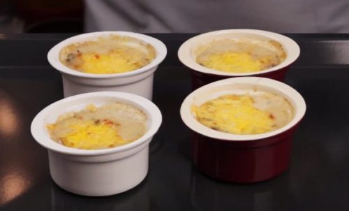 Классический Жульен: 5 вкусных рецептов приготовления с курицей и грибами, со сметаной, в картофеле и в тарталетках с фото пошагово