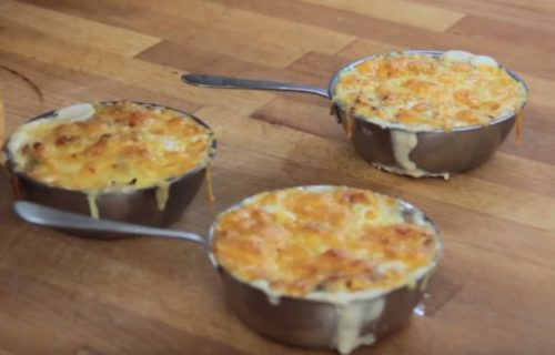 Классический Жульен: 5 вкусных рецептов приготовления с курицей и грибами, со сметаной, в картофеле и в тарталетках с фото пошагово